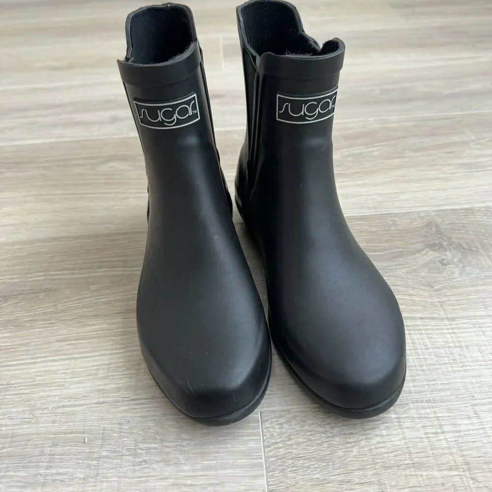 Sugar Womens Splash Rubber Ankle Black Rain Boots Shoes Womens Size 6